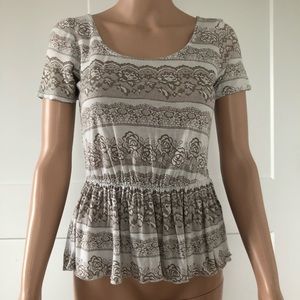 Attention Gray Tan Floral Lace Short Sleeves Peplum Rayon Top Blouse XS